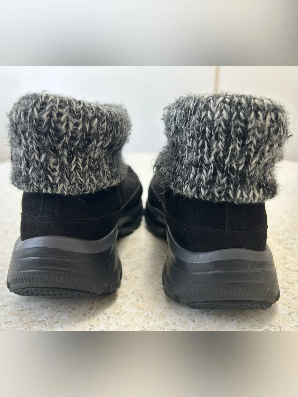 Skechers slip ankle